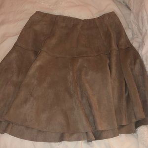 Pleated skirt